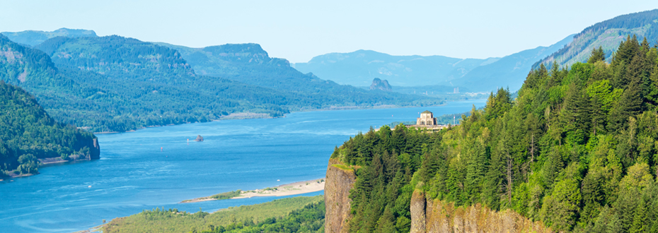 Scenic view of the Columbia River Gorge.