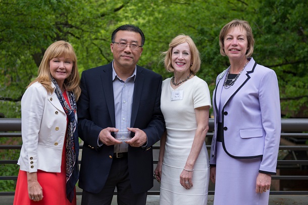L-R: Teri Oelrich, Circle of Giving co-chair; Wei Huang, Ph.D.; Patti Warner, Circle of Giving co-chair; Renee Edwards, M.D., co-chair of the OHSU Center for Women's Health
