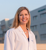 Sara Cichowski, M.D., Assistant Program Director of OHSU's Urogynecology Fellowship in Female Pelvic Medicine and Reconstructive Surgery