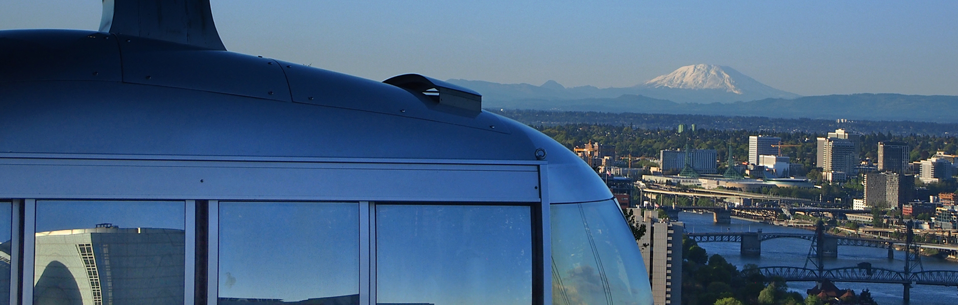 The Tram, Portland and Mount Saint Helens