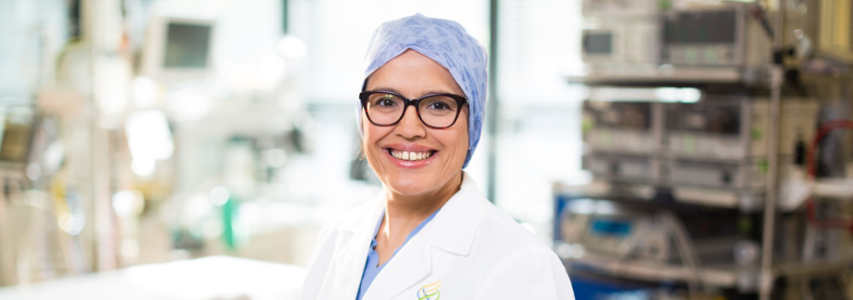 Dr. Arpana Naik is a cancer surgeon, researcher and medical director of OHSU's breast cancer clinic. Her expertise includes advanced skills in oncoplastic lumpectomy for the best cosmetic result.