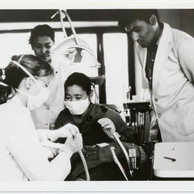 Dental students, 1990