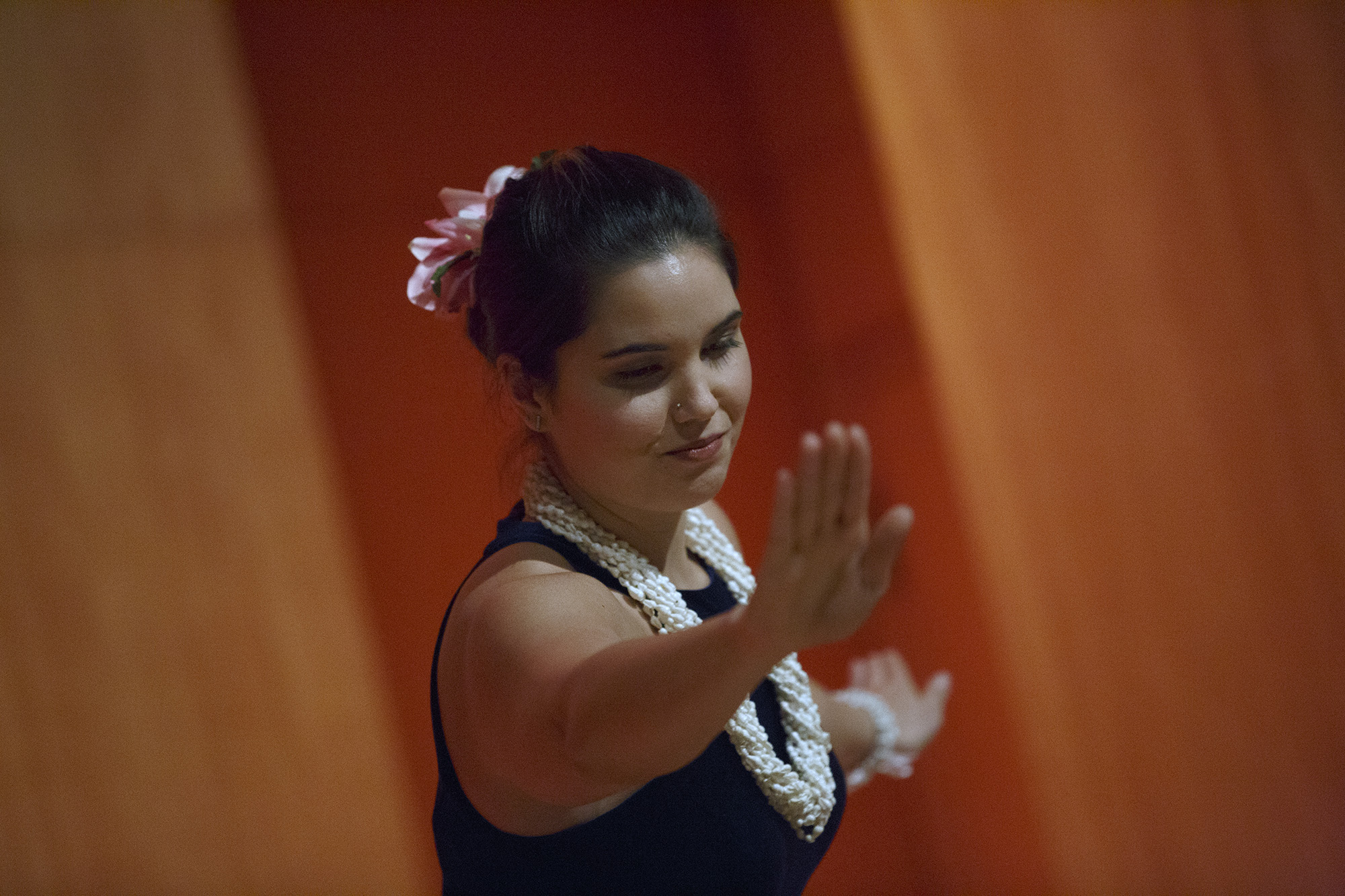 Tanya Saito performs a dance at the Donor Memorial Service, December 1, 2017.