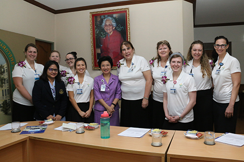 Group photo of students in Bangkok, Thailand