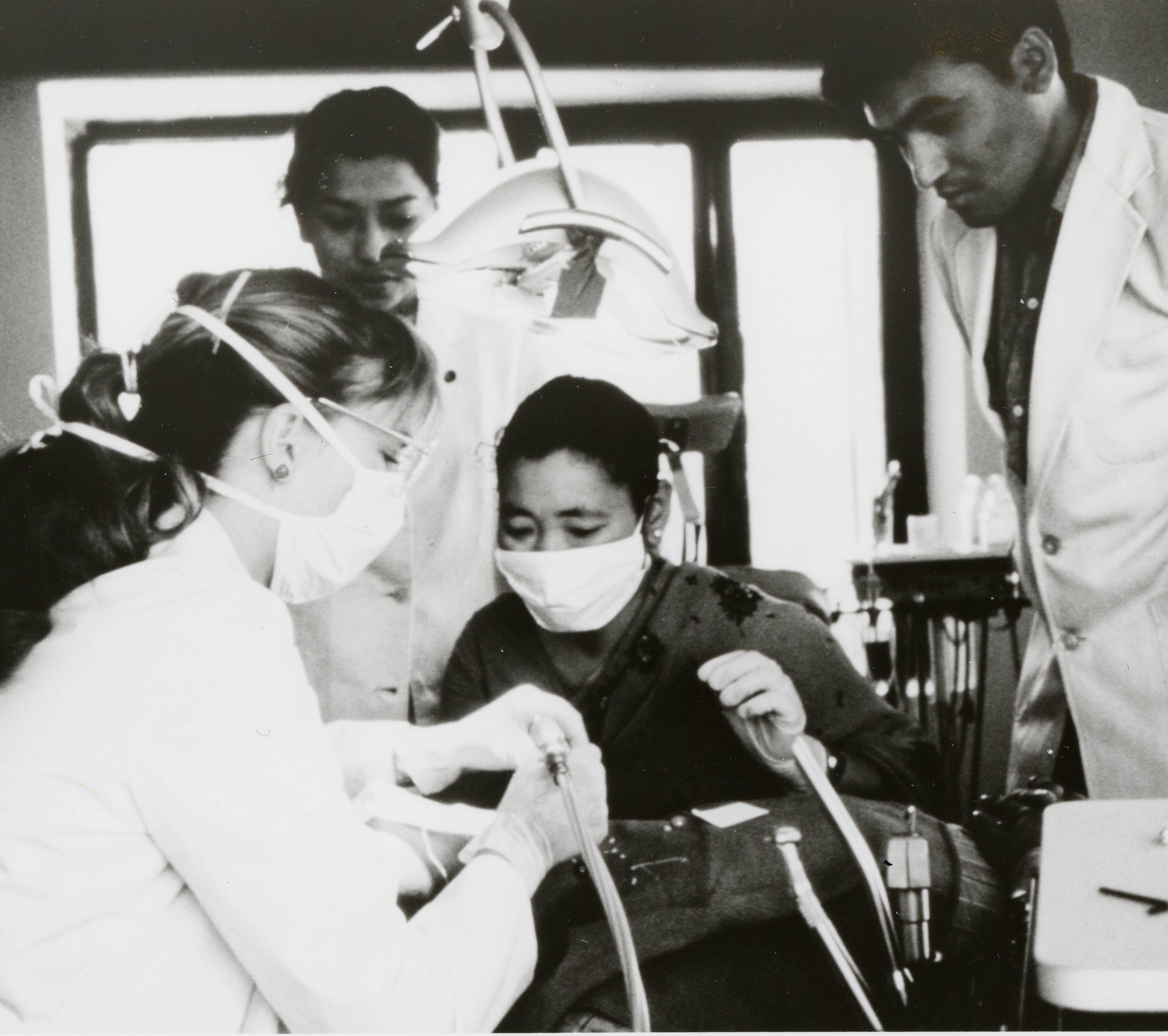 Dr. Toni Eigner-Barry instructs students, 1990. Historical Image Collection.