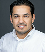 headshot photo of Armando Alcázar, Ph.D.