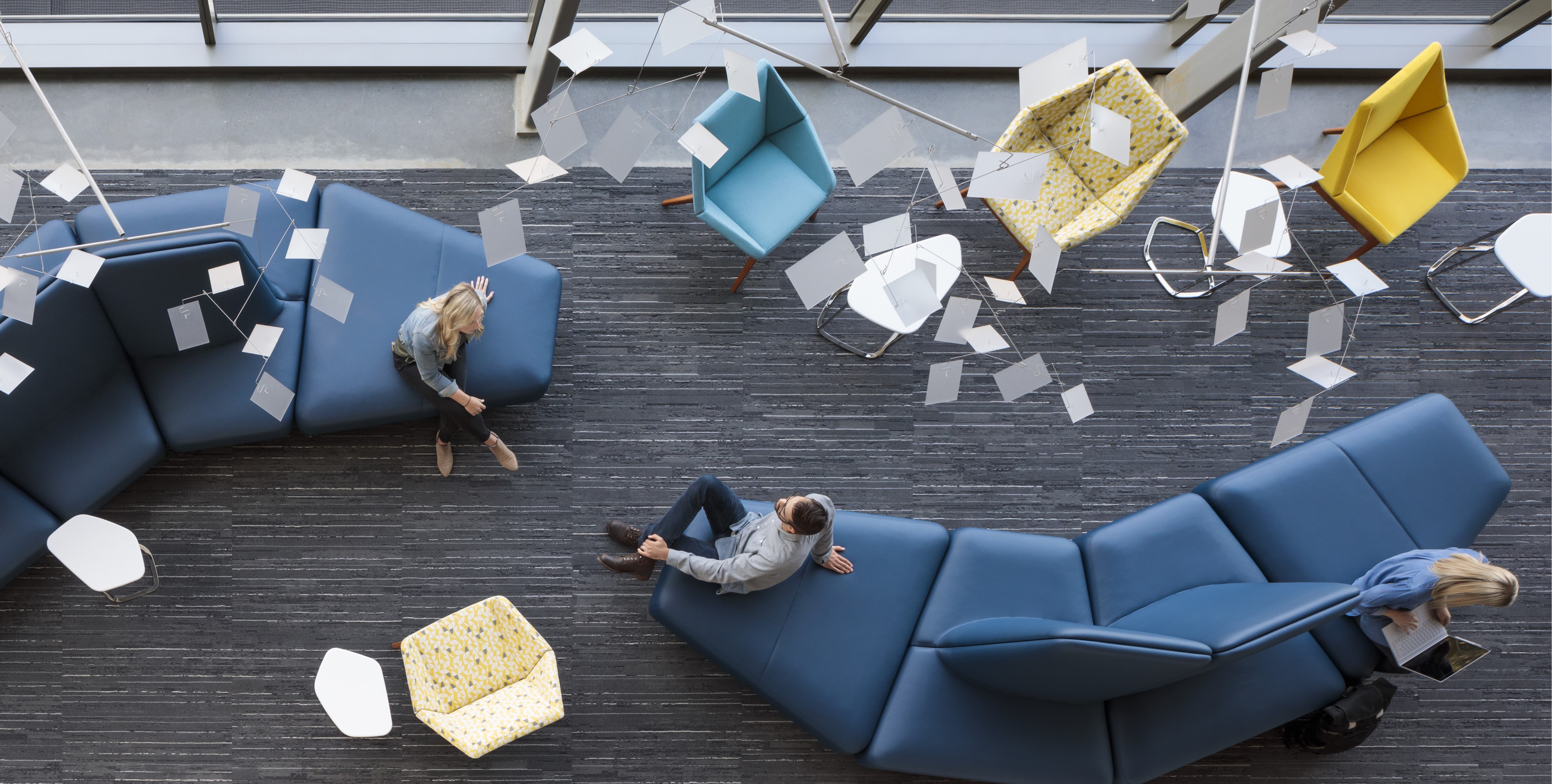 Knight Cancer Research Building, 4th Floor Lounge