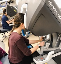 OBGYN Resident Using VirtuOHSU