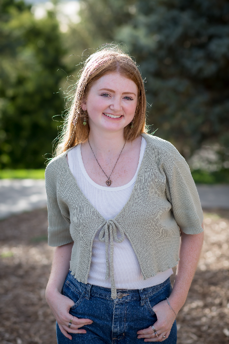 Headshot of Amanda Howery