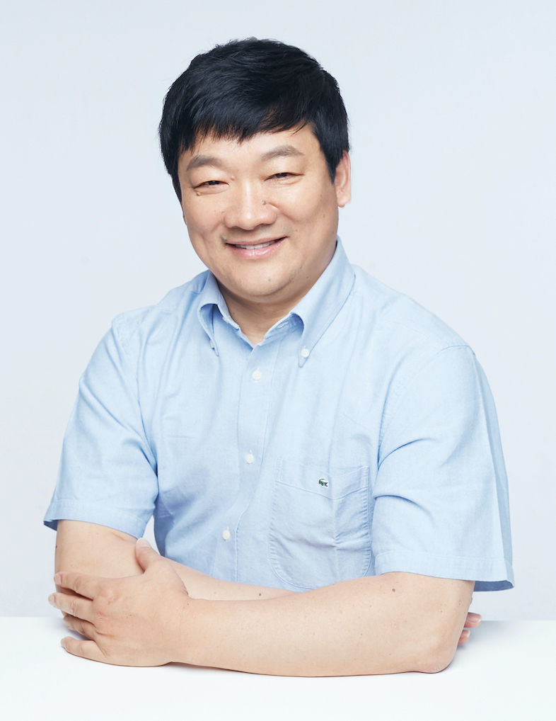 2023 SOD Research Day Keynote Speaker Wenyuan Shi Portrait 