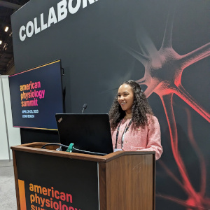 Kaliyah gives a lightning presentation at the Cardiovascular Section's "Highlights" session of select abstracts.