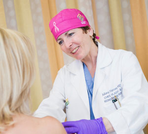 Dr. Juliana Hansen is an expert plastic and reconstructive surgeon, who can work with patients on breast reconstruction after breast cancer.