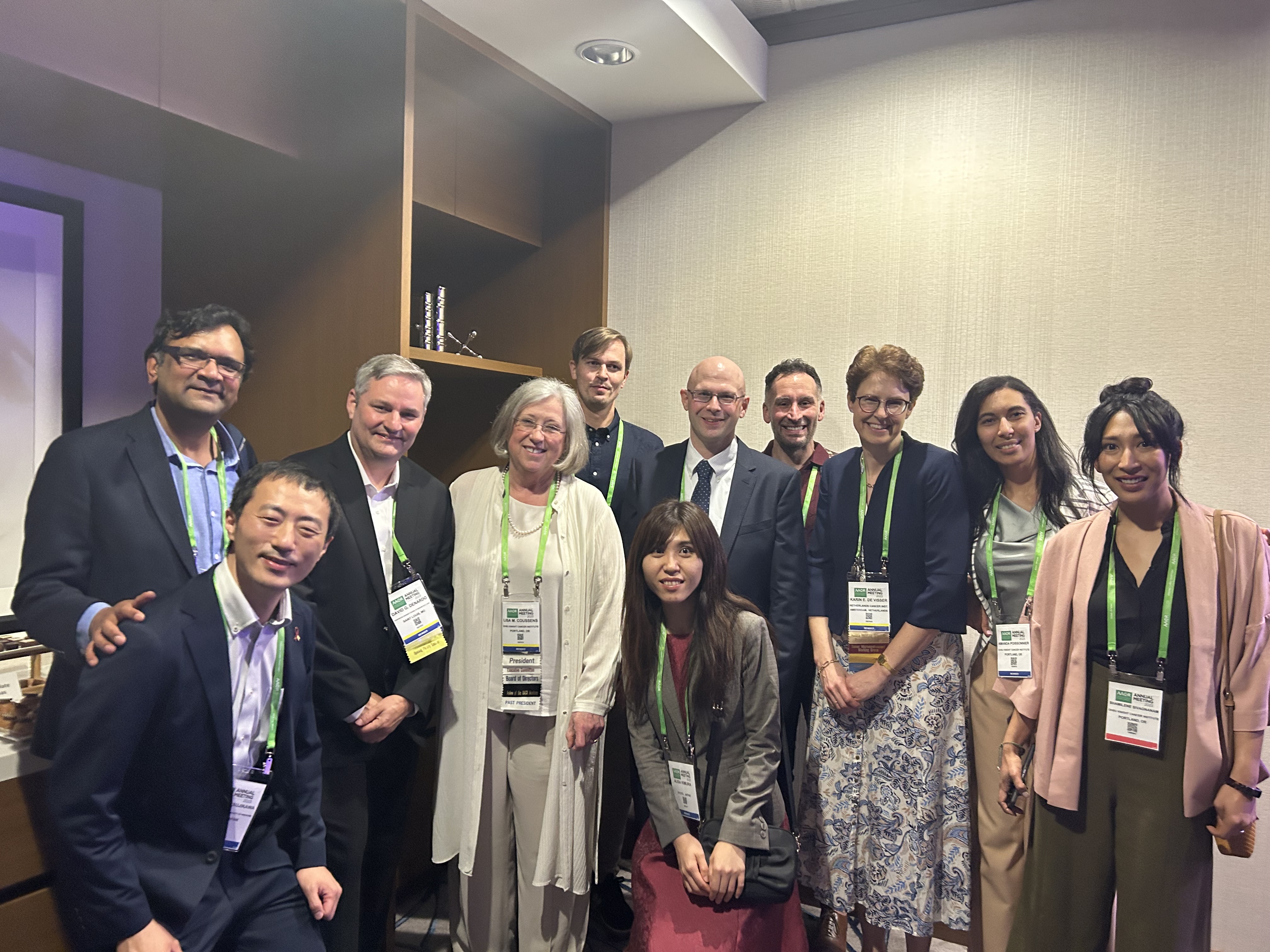 Past and current Coussens lab trainees with Lisa at AACR 2023