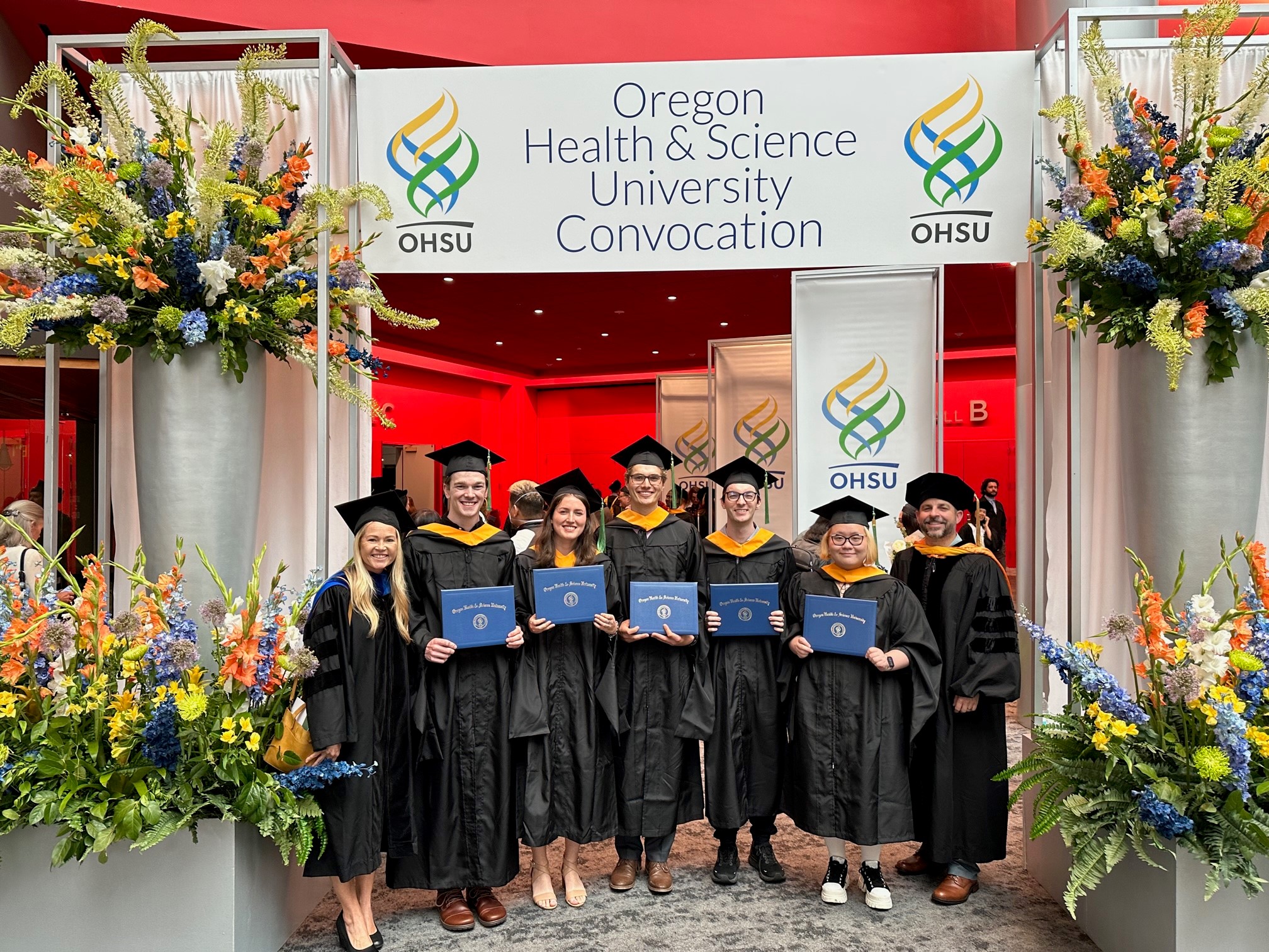 Medical physics graduates and faculty at OHSU commencement