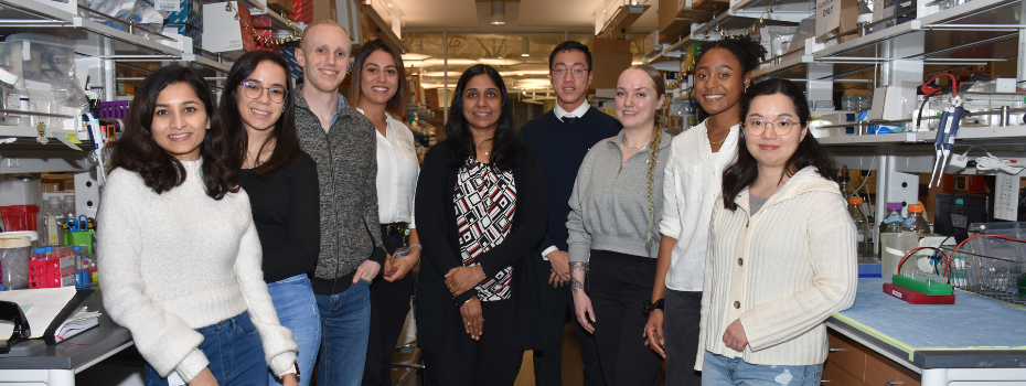 Agarwal lab team photo