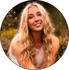 Madeline Hedges headshot