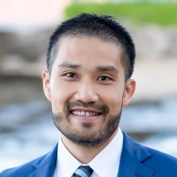 Profile photo of Steven Lin in professional clothes