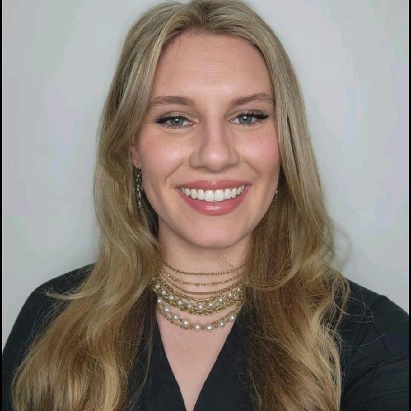 Abigail O'Niel headshot