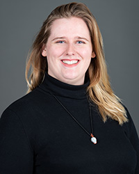 Headshot of Heidi Funderburgh