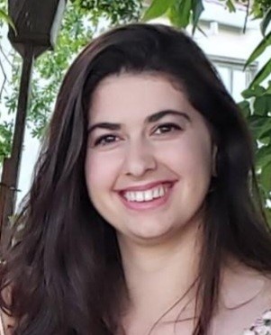 Nicole Bales headshot