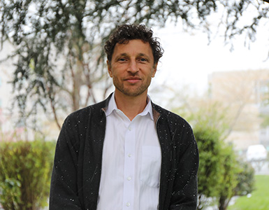 OHSU infectious disease specialist is pictured on OHSU’s campus.