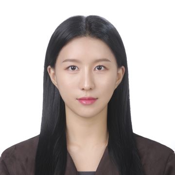SoYoung Ahn headshot