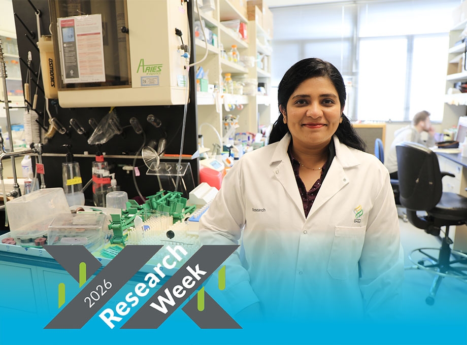 Dr Meghna Gupta in her lab