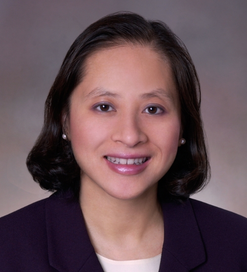Headshot photo of D. Elizabeth Le, M.D.